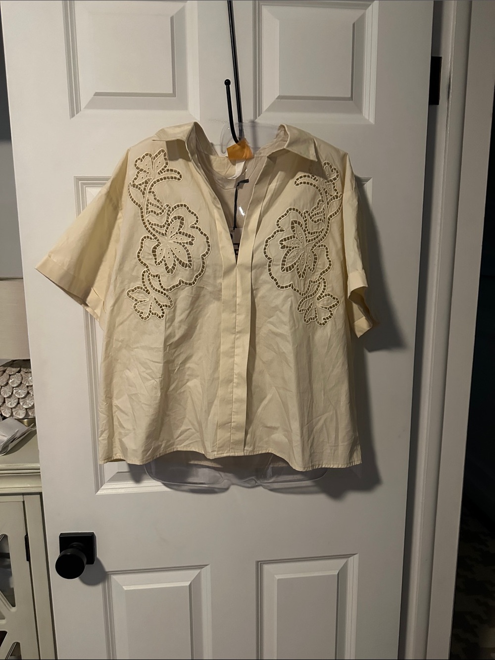 Womens Cream Eyelet Floral Short Sleeve Shirt